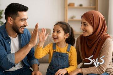 چطور در شرایط اقتصادی امروز، کودک شاد، خلاق و مسئول تربیت کنیم؟/ راهکارهای کمهزینه برای والدین