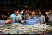 افطاری دادن در ماه رمضان چه ثوابی دارد ؟