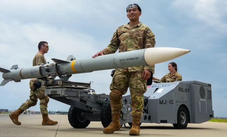 موشک AIM-120 AMRAAM