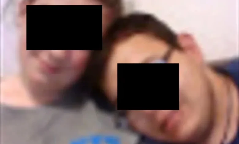 والدین کودک سه ساله اتریشی