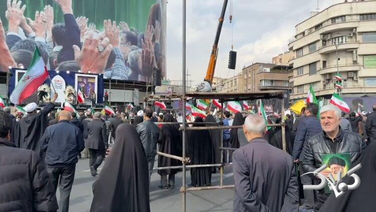 حال و هوای میدان انقلاب