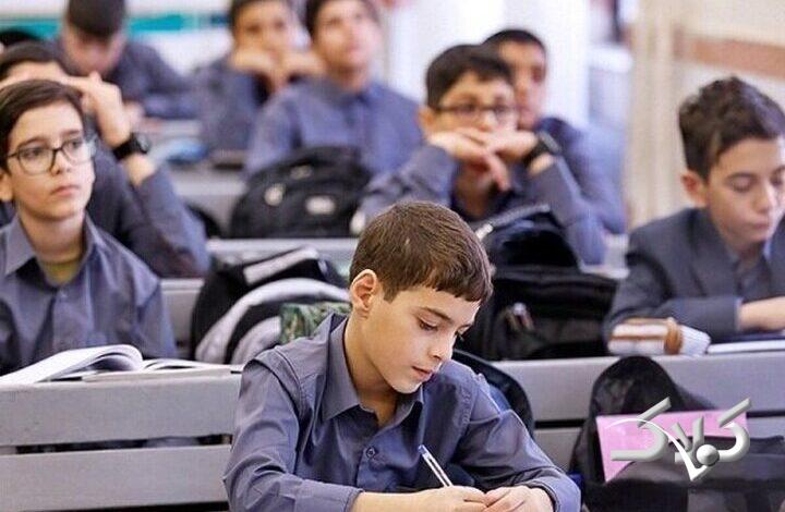 پیگیری و نظارت مستمر برنامه های آموزش غیر حضوری دانش آموزان