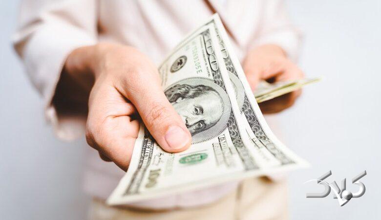 فروش دلار با کارت ملی/ نرخ ارز سهمیه ای چقدر است؟