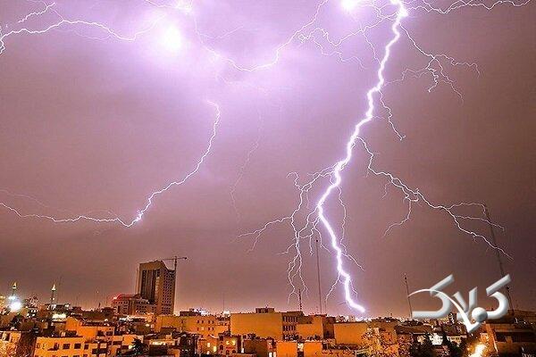 رعد و برق مهمان اردبیل؛ مراقب صاعقه باشید