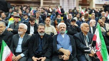 کمپین عجیب برخی از اعضاء «شریان»: اینترنت بین الملل ما را قطع کنید!