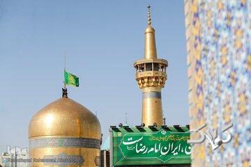 زیارت بازتولید هویت دینی است