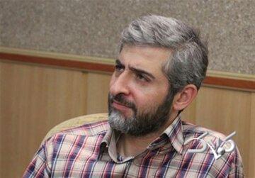 عکسی دیده نشده از داماد رهبر شهید در یک سفر دانشجویی