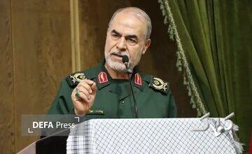 معاون سیاسی سپاه: تثبیت حاکمیت بر تنگه هرمز، سلاحی بالاتر از اتمی است/ مذاکرات با آمریکا از موضع قدرت و با تحمیل شروط به طرف مقابل شکل گرفته است