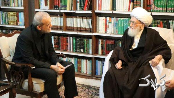 تذکر آیتالله نوری همدانی به صداوسیما: از بیان سخنان ناامیدکننده پرهیز کنید