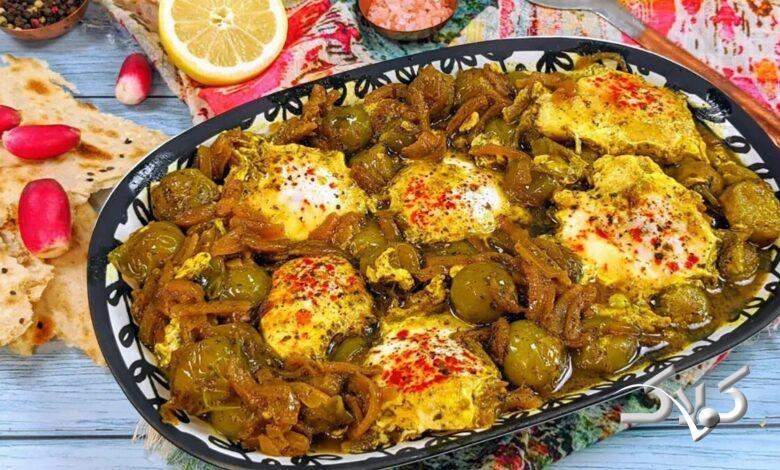 خورشت گوجه سبز