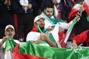 عکس | تصویر رهبر شهید انقلاب روی لباس هواداران ایران در آمریکا
