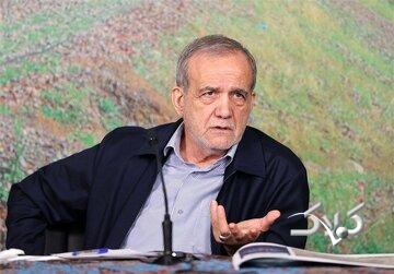 روایت پزشکیان از دیدارهایی که با رهبر شهید داشته است/ رهبر شهید بارها میفرمودند که مسأله نه جنگ نه صلح را باید حل کرد