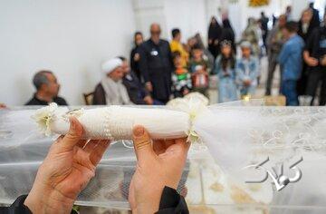 آیا تأمین کامل زندگی فرزندان در آغاز ازدواج به صلاح آنهاست؟