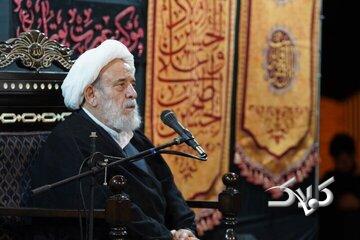 چشمی که بر حسین (ع) گریه کند در قیامت گریان نیست