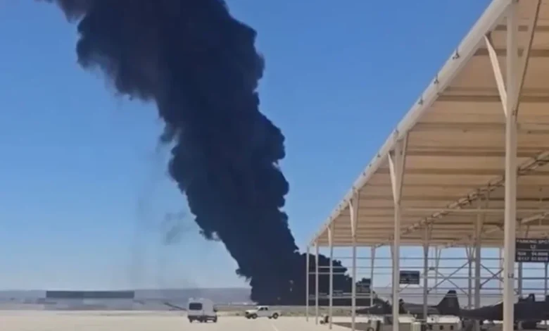 سقوط بمبافکن B-۵۲ آمریکا