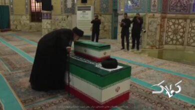 بوسه حجت الاسلام هادی خامنه ای