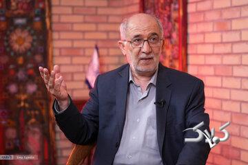 علایی: در جنگ ۱۲ روزه نمیخواستند رهبری را بزنند/ تفاهم یا منجر به توافق طولانی مدت میشود، یا جنگ/ چرا ایران نتوانسته فرماندهان اسرائیلی را ترور کند؟
