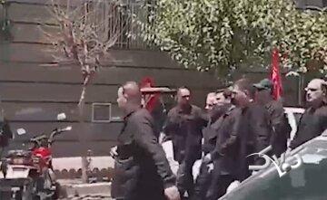 تجلیل عراقیها از عراقچی؛ سنگپرانی سوپرانقلابیها به او/ سلیمینمین: تندروها میخواهند خود را «کاتولیکتر از پاپ» نشان دهند