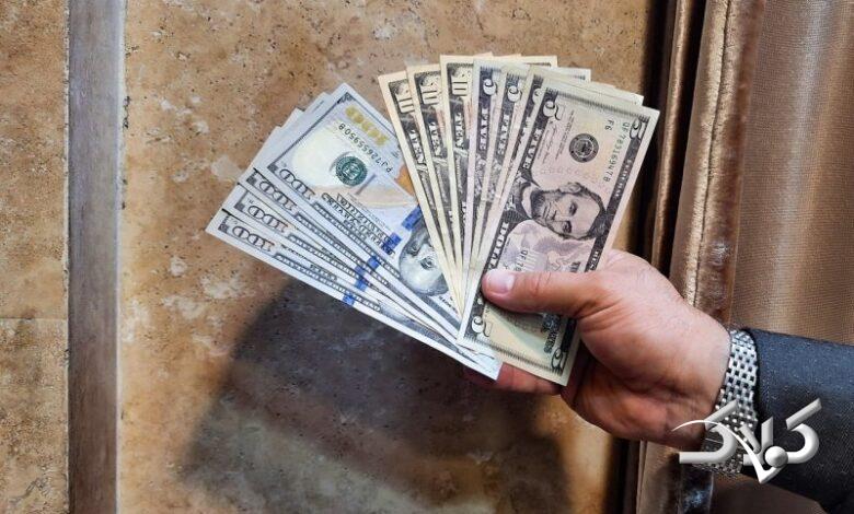 علت افزایش امروز قیمت دلار و طلا چیست؟