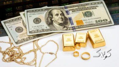 پیش بینی مهم قیمت طلا و دلار فردا ۲۴ مرداد/ ریسک سیاسی میتواند دلار را به این عدد برساند