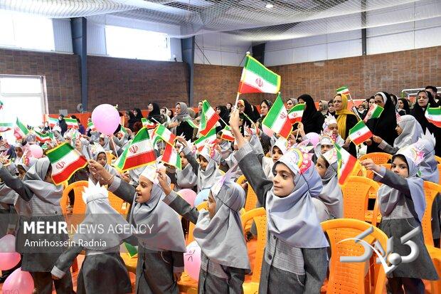 بیش از یک میلیون دانشآموز در مدارس شهر تهران تحصیل میکنند